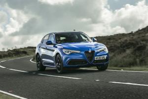 Alfa Romeo Stelvio Veloce 2020 года  (UK)